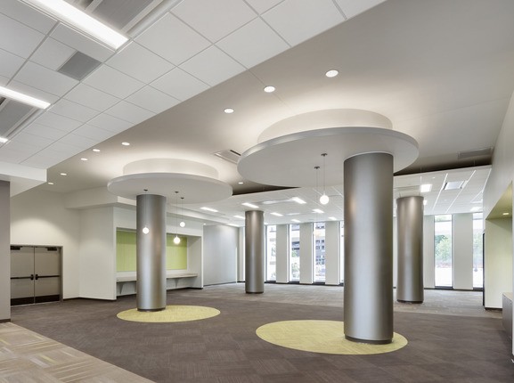 new columns inside federal office building