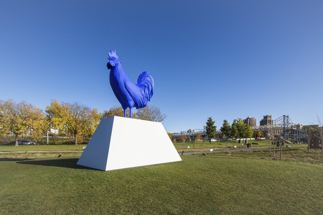 Minneapolis Sculpture Garden Blue rooster
