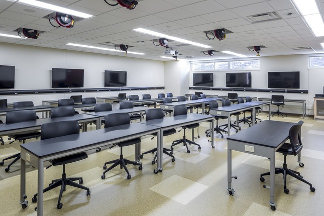 Classroom at MNSCU Science Education Center