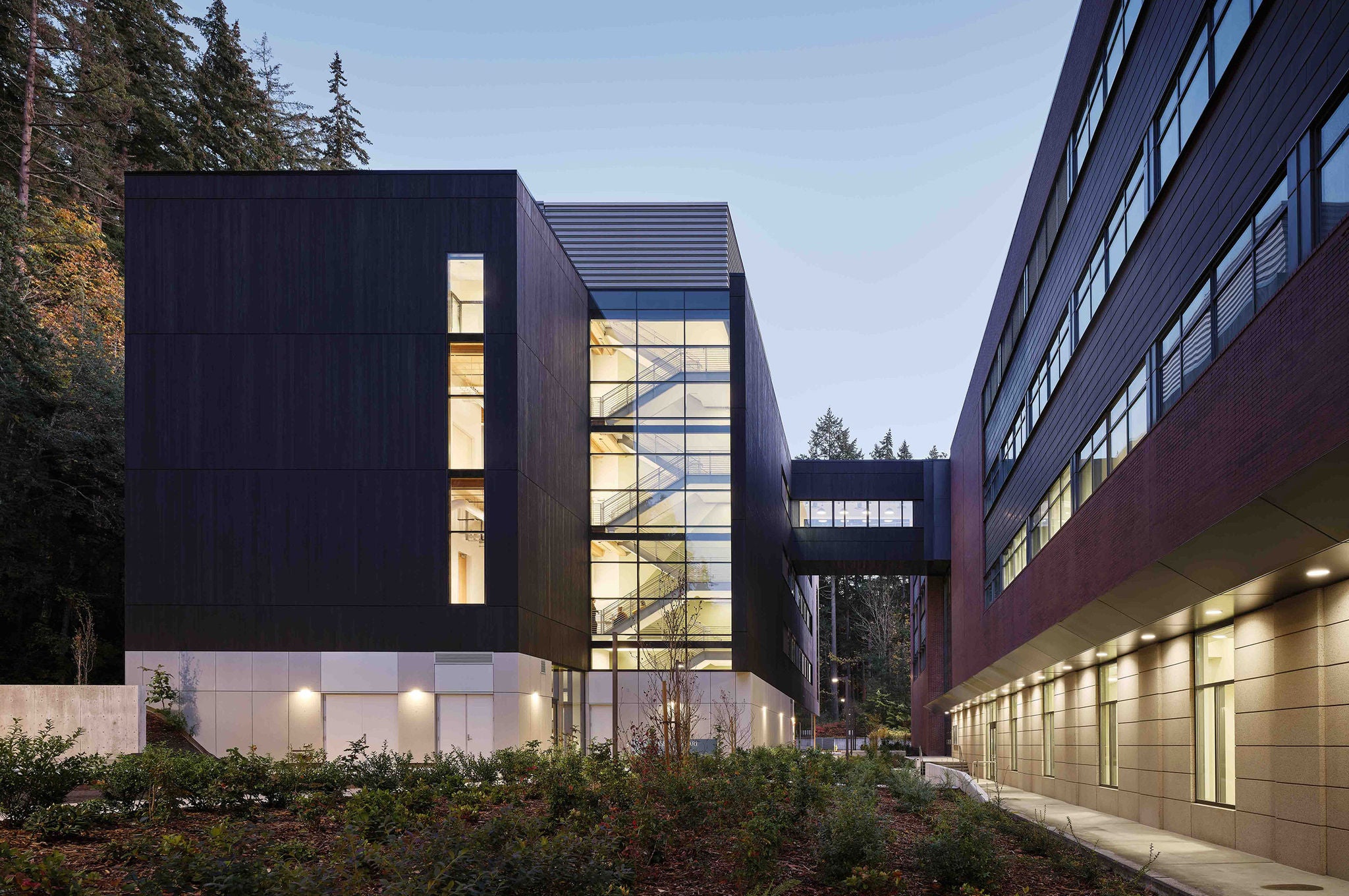 Kaiser Borsari Hall: Mass Timber Net Zero Energy | Mortenson